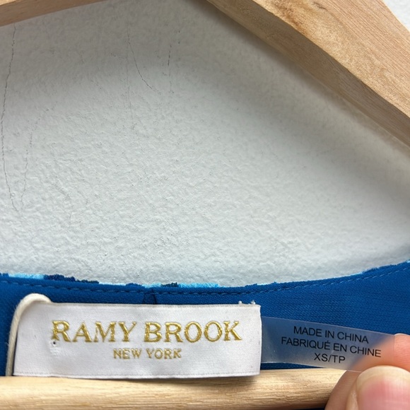 Ramy Brook Joanie Maxi Dress Blue Taza Ikat Flowy Tiered Womens XS New NWT - Picture 2 of 10